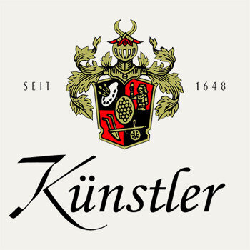 Die Weinbautradition der Familie K&uuml;nstler...