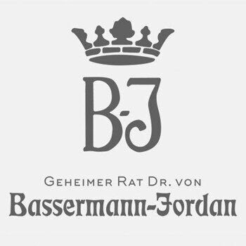 Nur wenige Weing&uuml;ter der Pfalz und...